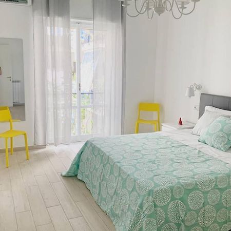 Ladyma Sorrento Apartment Bagian luar foto